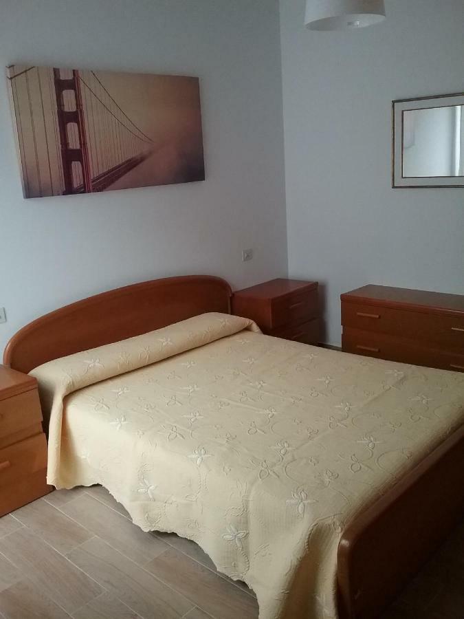 Atico Vacacional Apartment Muros Ngoại thất bức ảnh